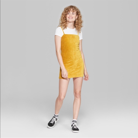 Velvet Dress - Picture 3 of 4